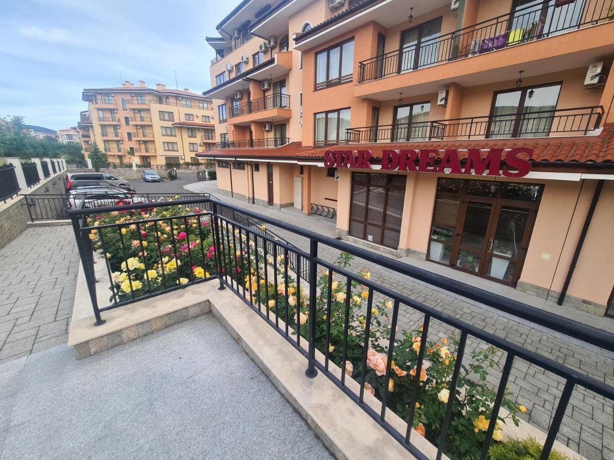 Private Apartment In Star Dreams Complex Sveti Vlas Exterior foto