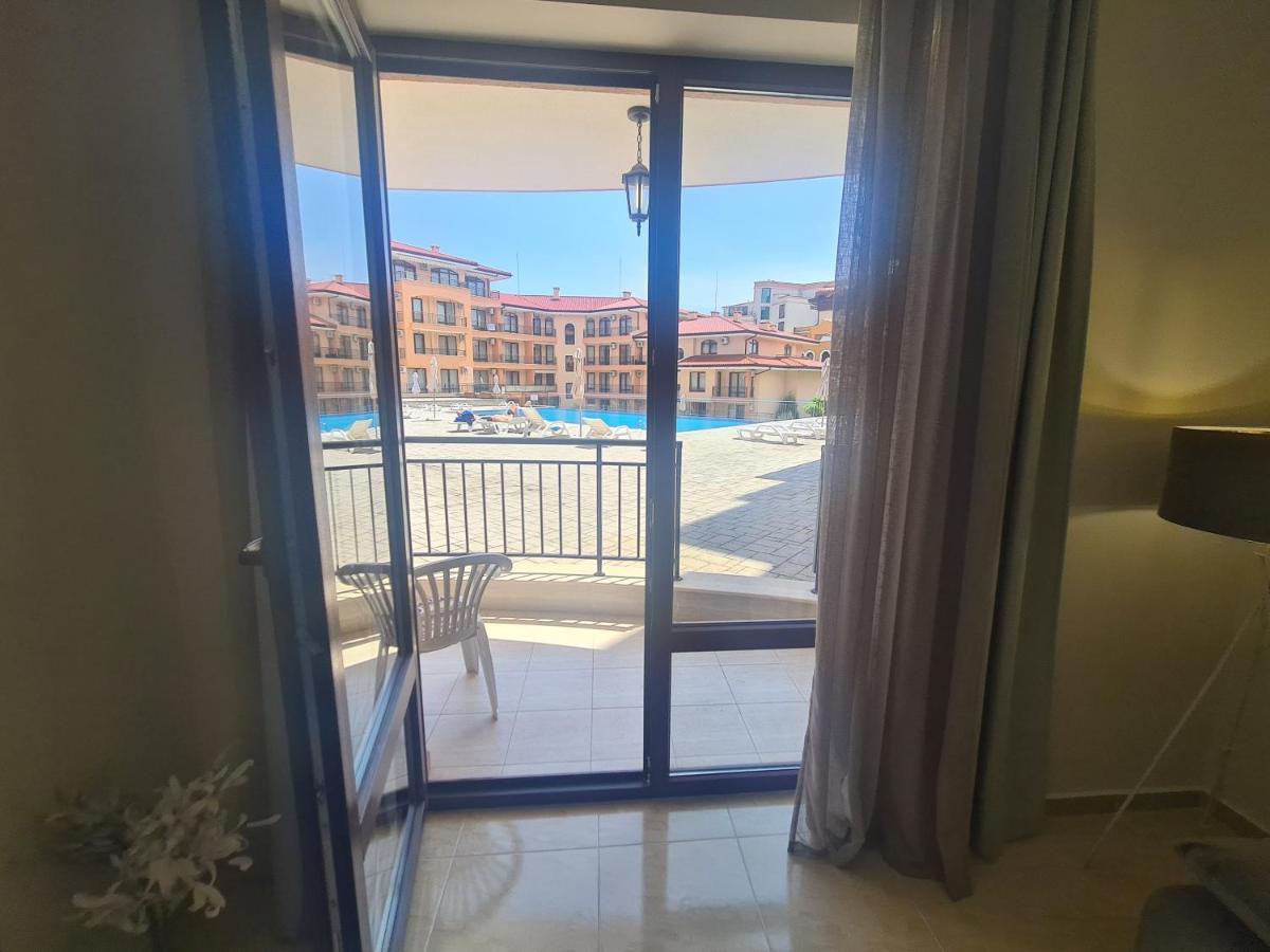 Private Apartment In Star Dreams Complex Sveti Vlas Exterior foto