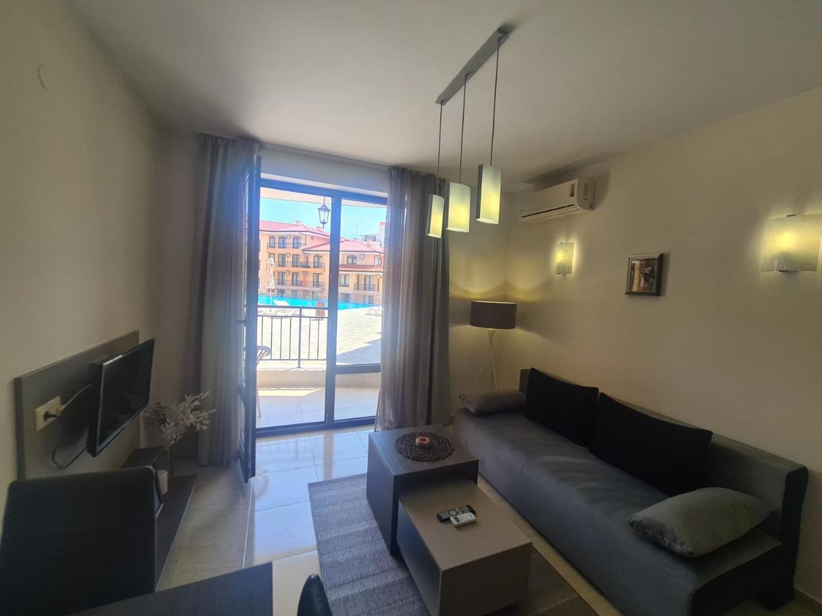 Private Apartment In Star Dreams Complex Sveti Vlas Exterior foto